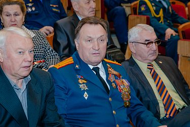60 лет на страже мира и безопасности